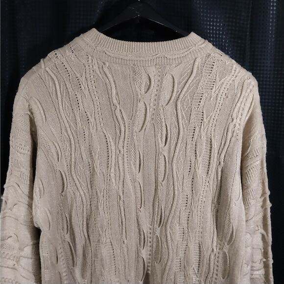 OSSINNE! GOLD AND GOLD METALLIC RANDOM PATTERN KNIT LONG SLEEVE SWEATER! SZ 4XL - Picture 7 of 11